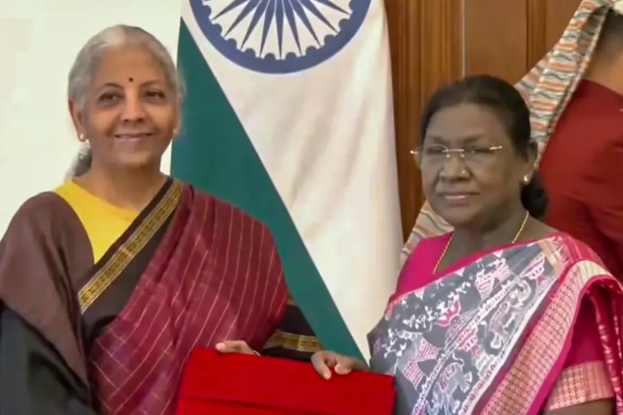Nirmala Sitharaman meets President Murmu, poses with Budget tablet