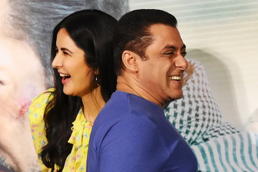 Salman Khan Danced with a Rose in Mouth to End a Fight With Katrina Kaif, Reveals Restaurant Owner