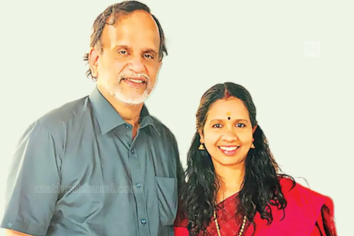 സൂര്യകല അർബുദചികിത്സകൻ ഡോ. വി.പി. ഗംഗാധരനോടൊപ്പം