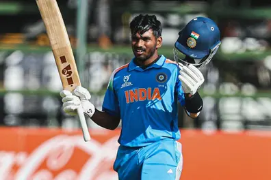 ‘Ailing Kerala team could use some exciting fresh blood,’ Tharoor hails Aaron George