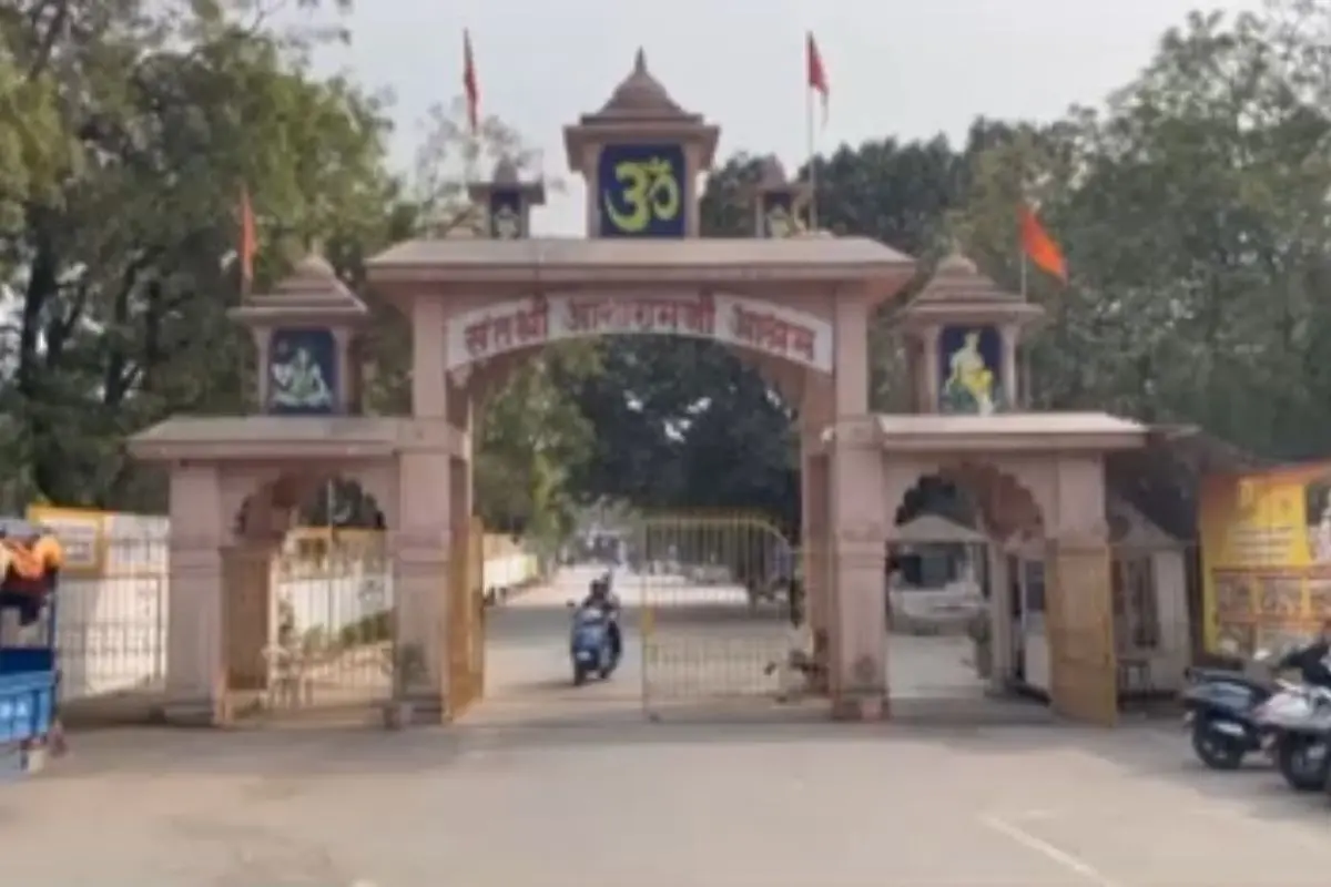 आसाराम आश्रम पाडण्याचा मार्ग मोकळा