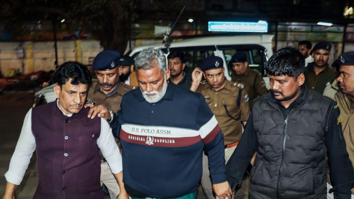 Midnight arrest of MP Pappu Yadav ignites political slugfest, Rahul and Priyanka cry vendetta