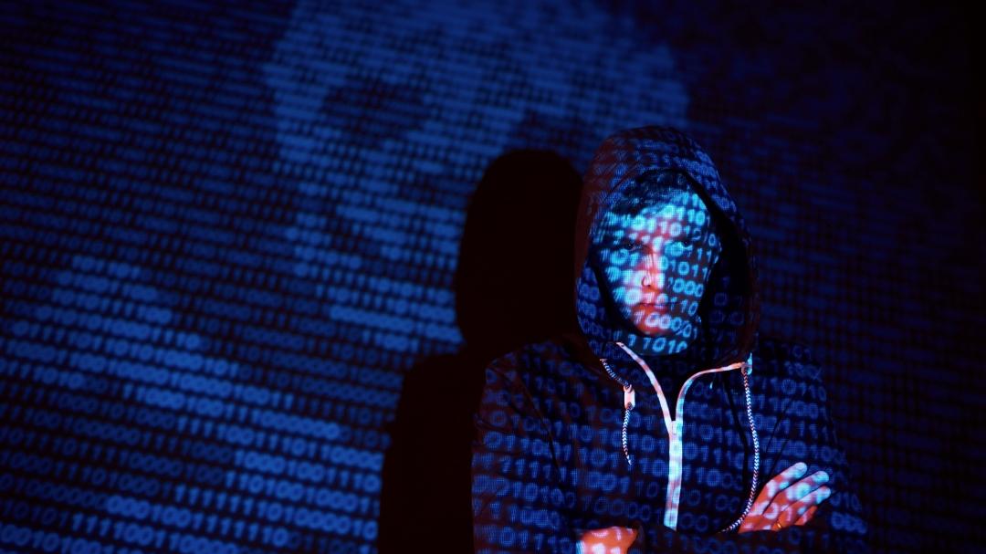 Delhi Police dismantle international cyber fraud ring: Three arrested in Rs 42 lakh stock scam