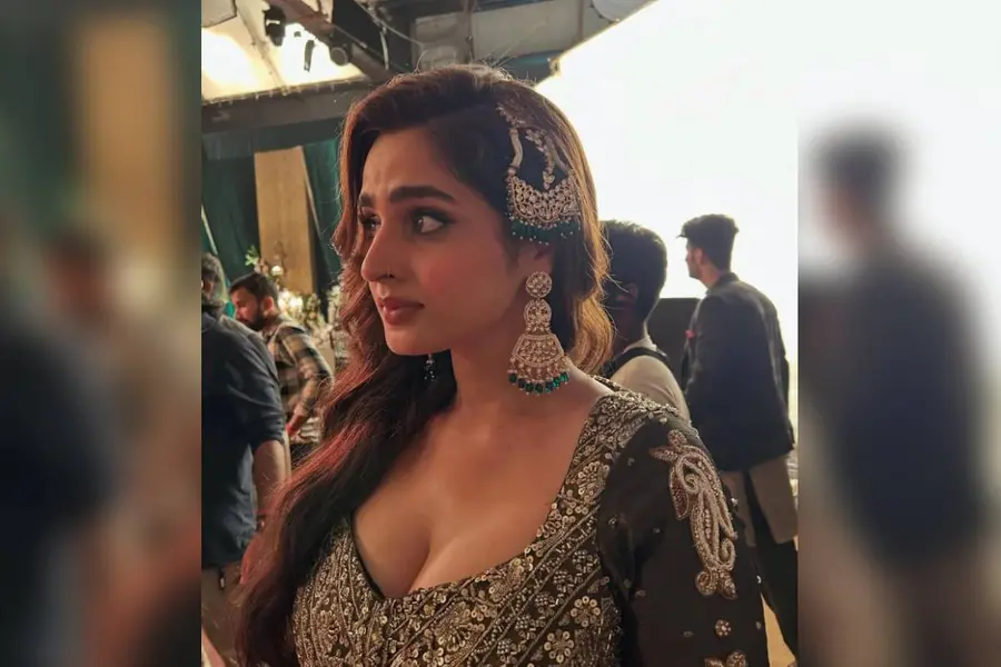 ayesha khan