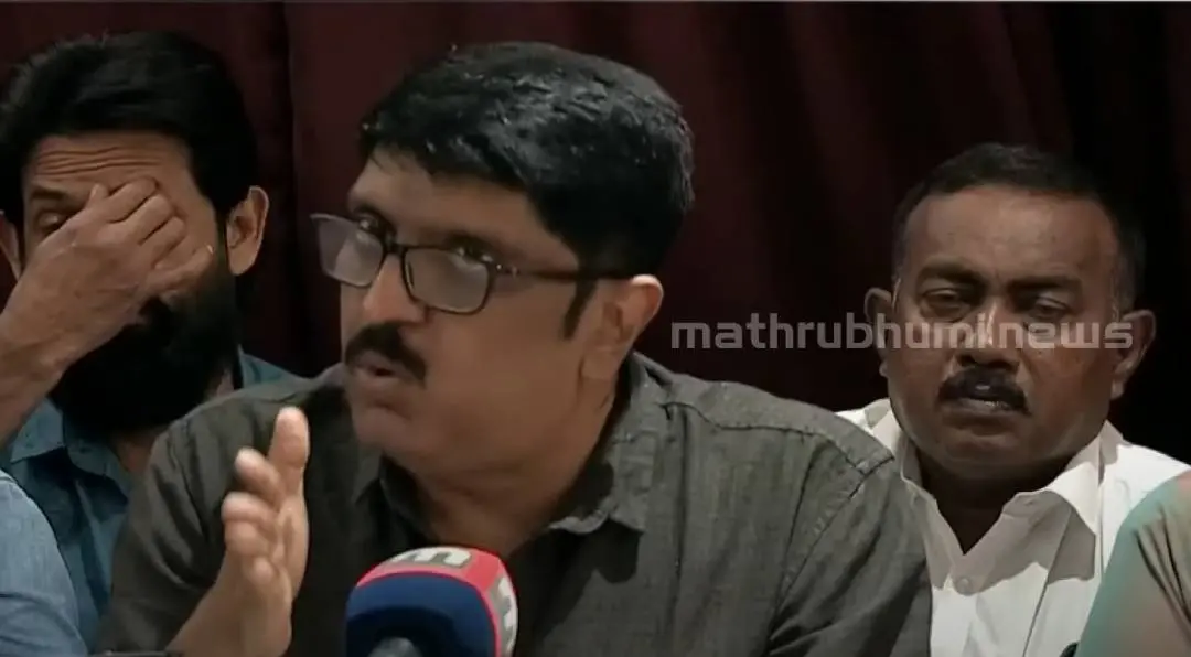 FEFKA General Secretary B Unnikrishnan | Photo: Mathrubhumi News