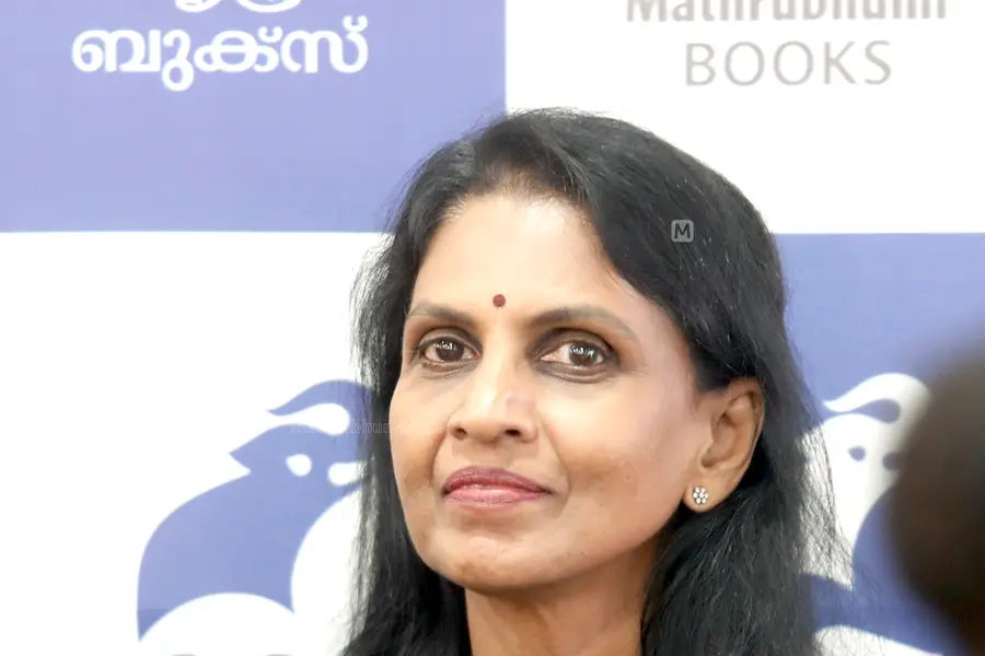 ഈ പ്രായത്തിൽ ട്രെയിൻയാത്ര പ്രയാസമാണ്; വിമാനയാത്ര വാഗ്ദാനംചെയ്തു, പക്ഷേ ഞാൻ നിരസിച്ചു- ശ്രീലേഖ