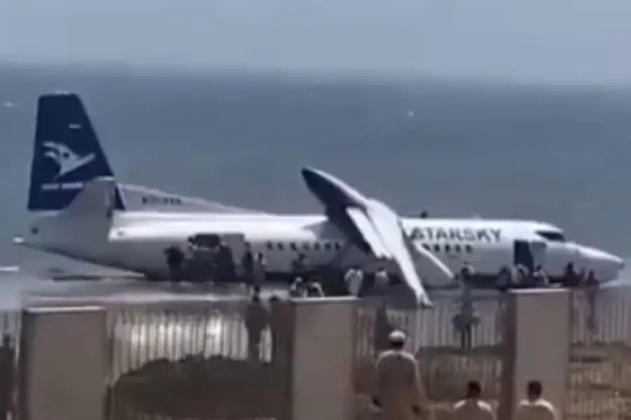 Passenger plane with 55 people overruns runway in Somalia during emergency landing