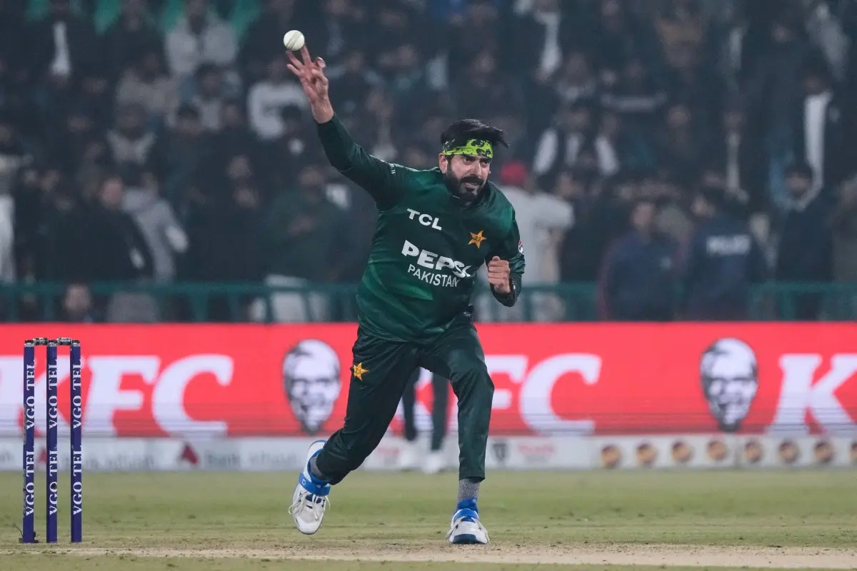 Pakistan's Usman Tariq bowls during the second T20 cricket match between Pakistan and Australia in Lahore. | Photo: AP