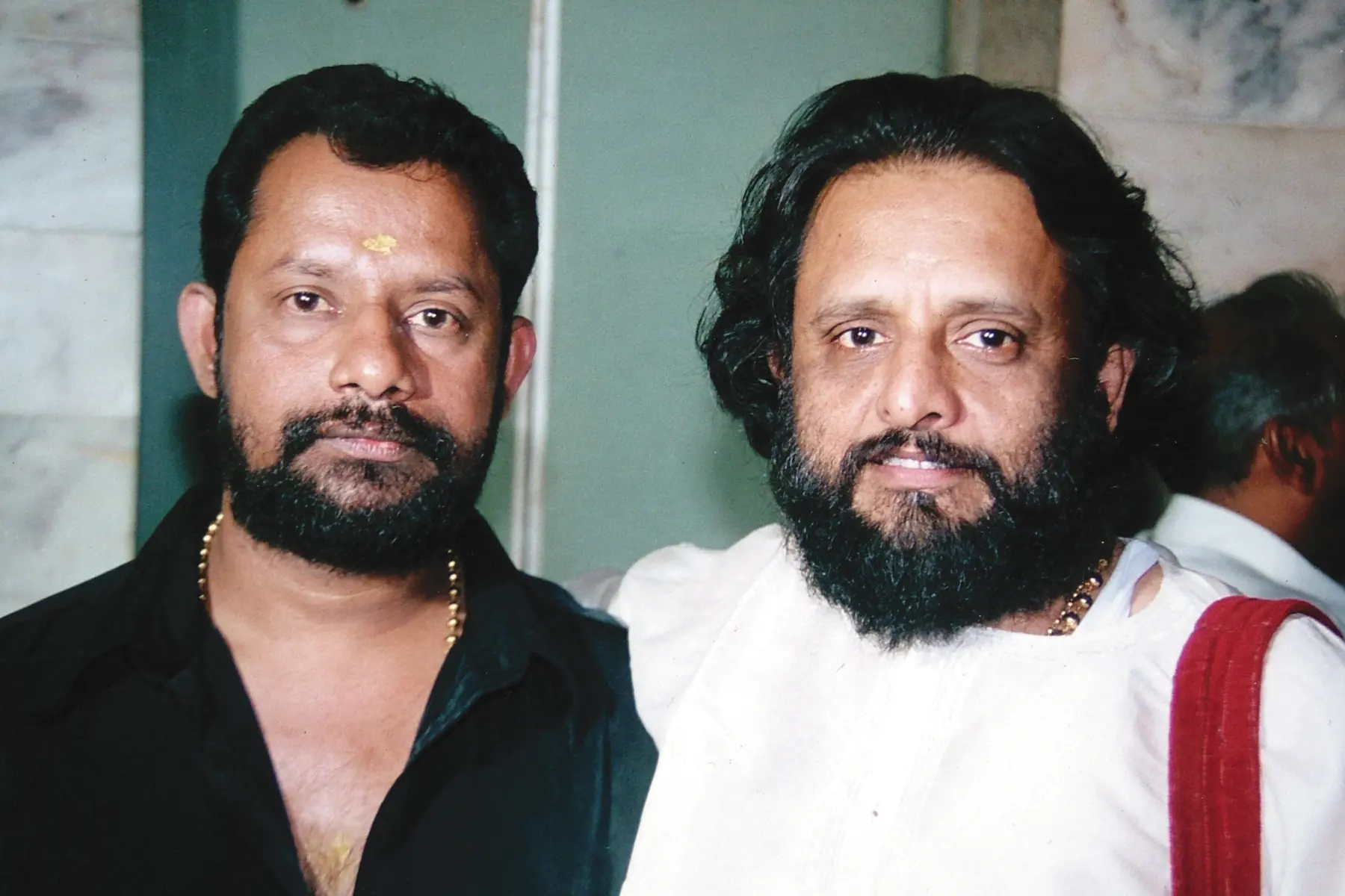 ഗിരീഷ് പുത്തഞ്ചേരിയും കൈതപ്രവും | ഫോട്ടോ: മാതൃഭൂമി ആർക്കൈവ്സ്