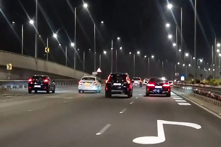 mumbai musical road