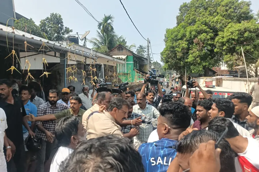 KOZHIKODE PUTHIYANGADI CLASH