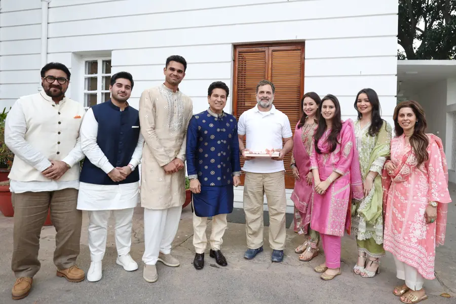 sachin-rahul-gandhi-photo-viral-deletion-allegation