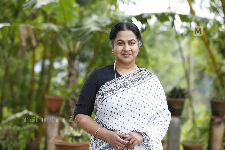 Radhika Sarathkumar