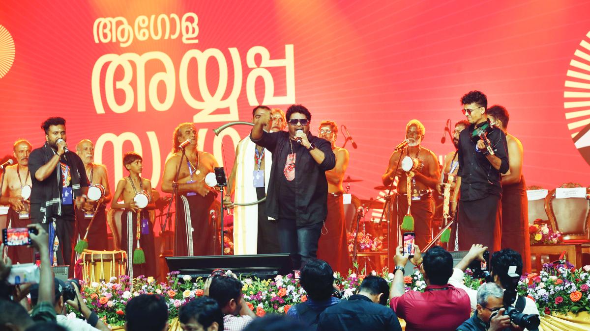 അയ്യപ്പസംഗമത്തിൽ വൻ തിരിമറി; നന്ദഗോവിന്ദം ഭജൻസിന്റെ നടക്കാത്ത പരിപാടിക്ക്  എട്ടുലക്ഷത്തിന്‍റെ ബില്ല്