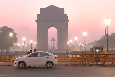 Delhi air quality recovers: AQI drops to 'moderate' amid shifting winter weather