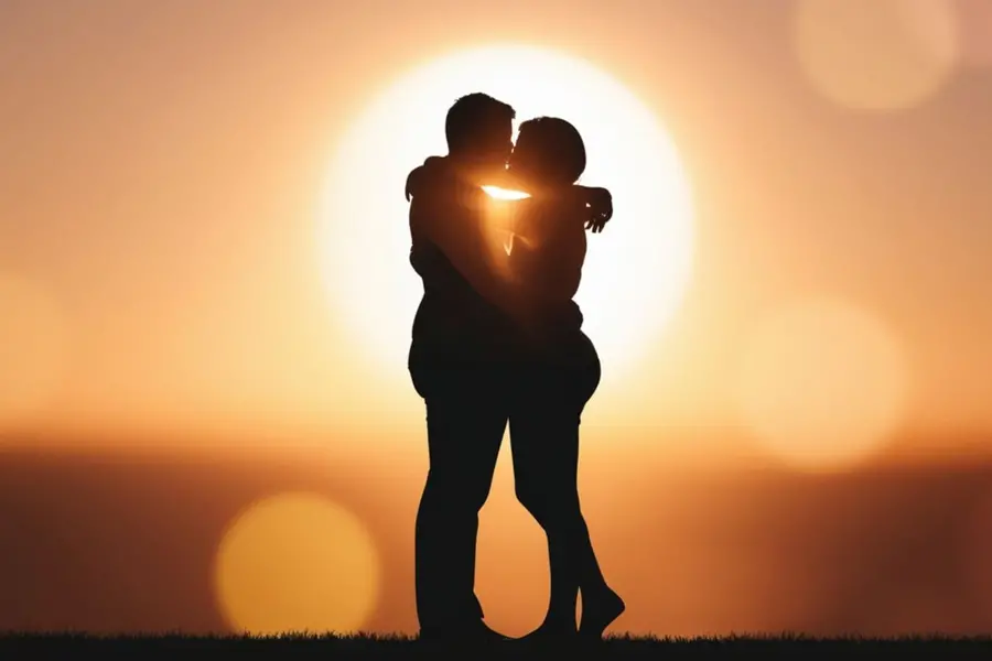 Kiss Day 2026: Celebrate love with heartfelt wishes, messages and quotes