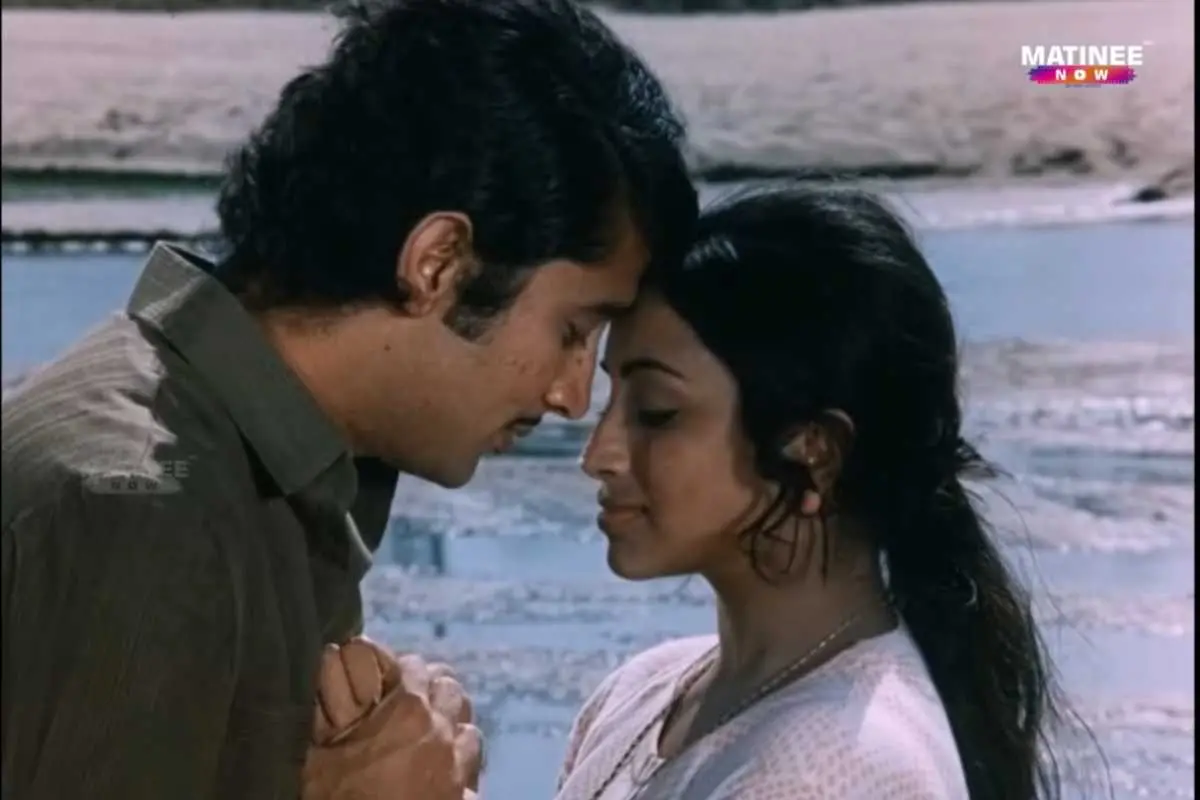 ചട്ടക്കാരി എന്ന ചിത്രത്തിലെ ഒരു രംഗം | Photo: Screengrab from youtube.com/@MatineeNow