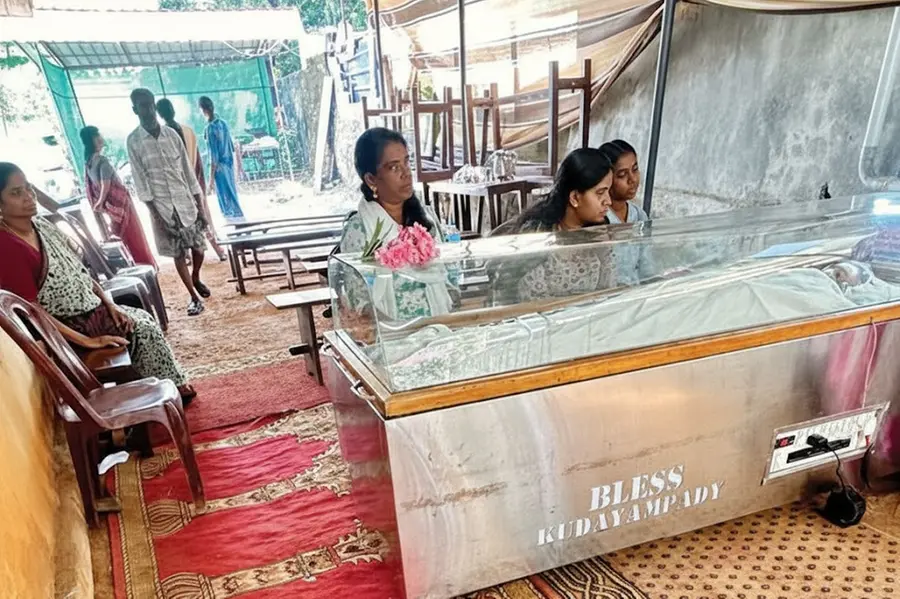 മദ്രസമുറ്റത്ത് രാമനാമം; ഇടുങ്ങിയ വഴികൾക്ക് മുന്നിൽ സ്നേഹത്തിന്റെ വാതിൽ തുറന്ന് മസ്ജിദ് കമ്മിറ്റി