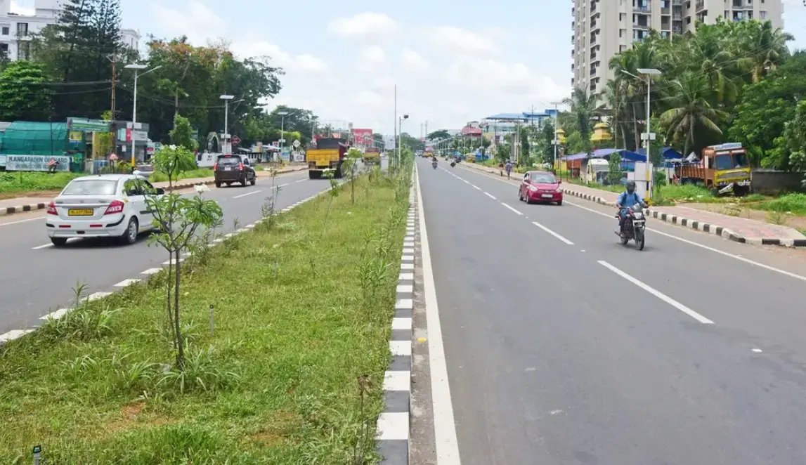 എം.സി റോഡ്| ഫോട്ടോ: മാതൃഭൂമി