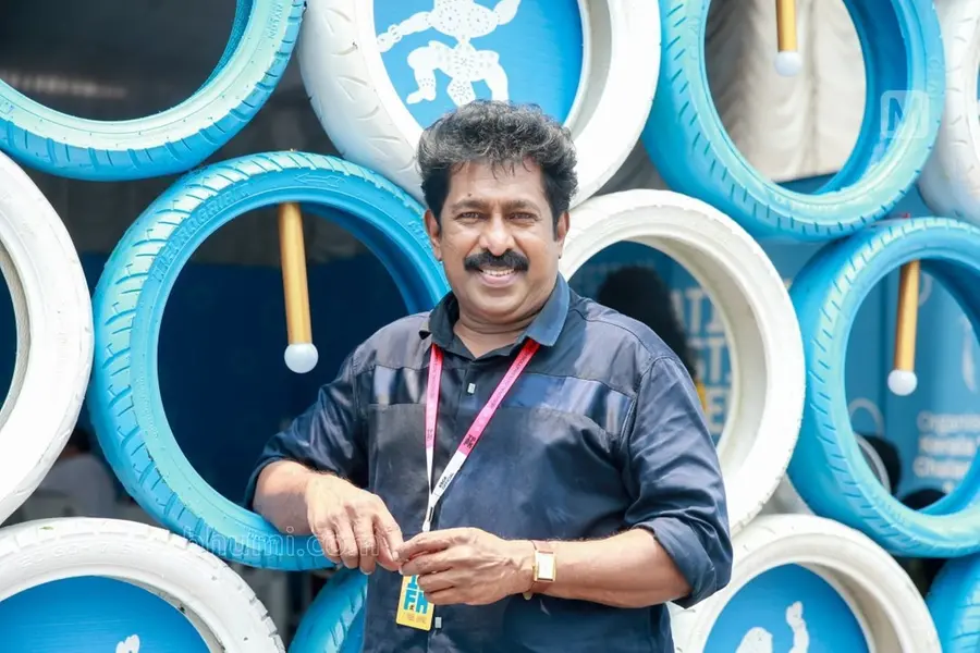 വീട്ടുജോലിക്കാരെ പറഞ്ഞുവിടുന്ന മാന്യതപോലും കാണിച്ചില്ല, നീതിനിഷേധമുണ്ടായി- സർക്കാരിനെതിരേ പ്രേംകുമാർ