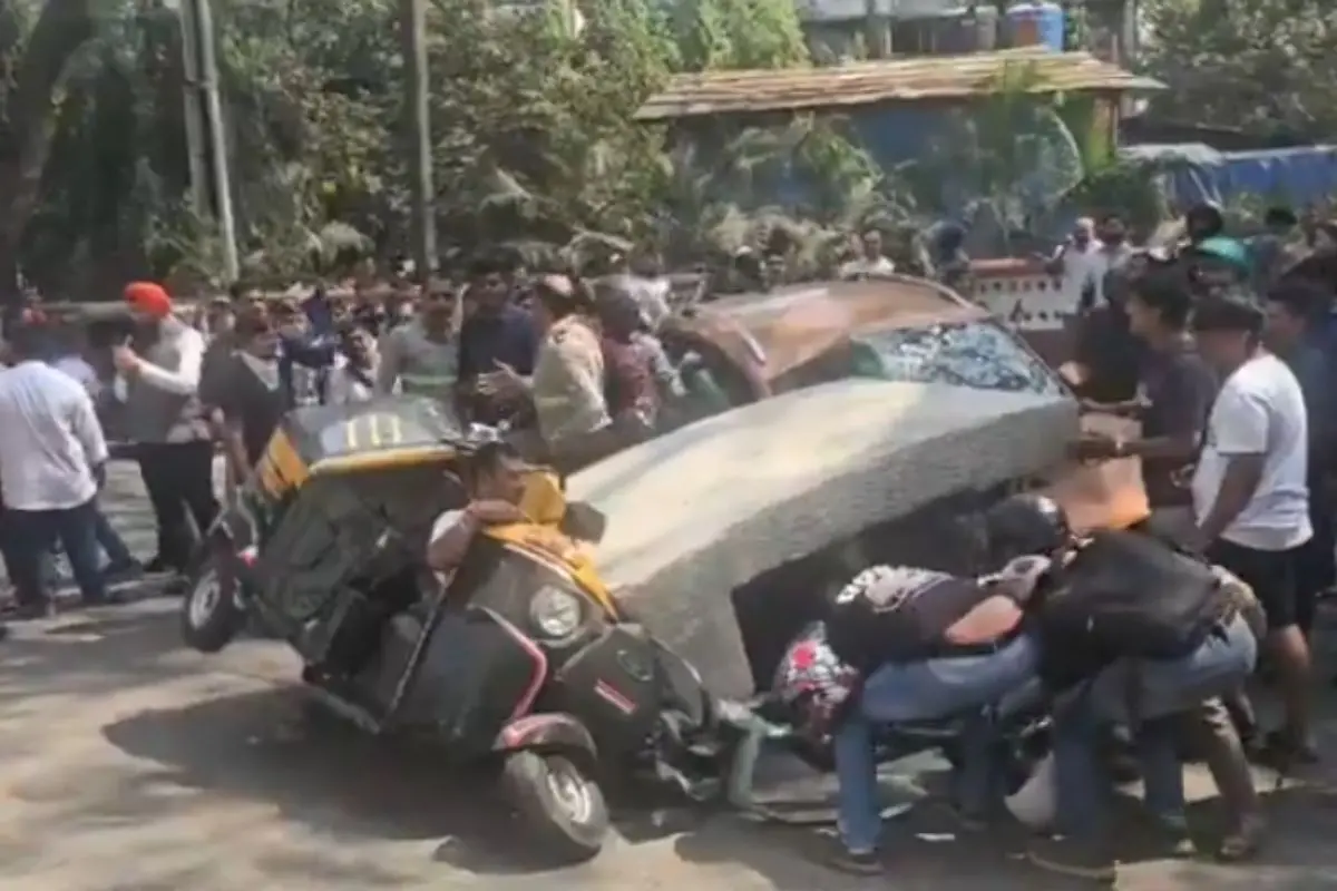 Mumbai Metro pillar collapse