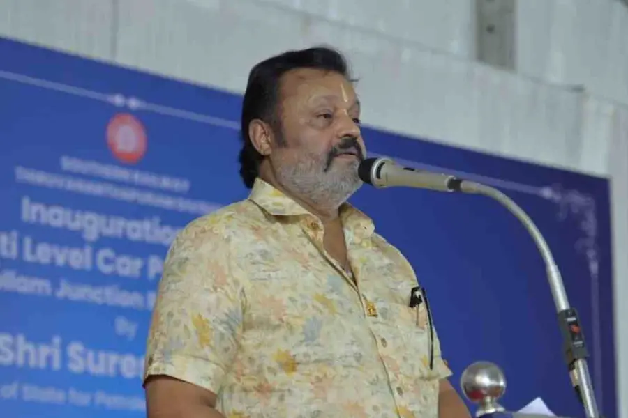 ഞാൻ ഇങ്ങനെ പറഞ്ഞതുകൊണ്ട് പ്രേമചന്ദ്രനെ അരസംഘിയും മുക്കാൽ സംഘിയുമാക്കരുത്- സുരേഷ് ഗോപി