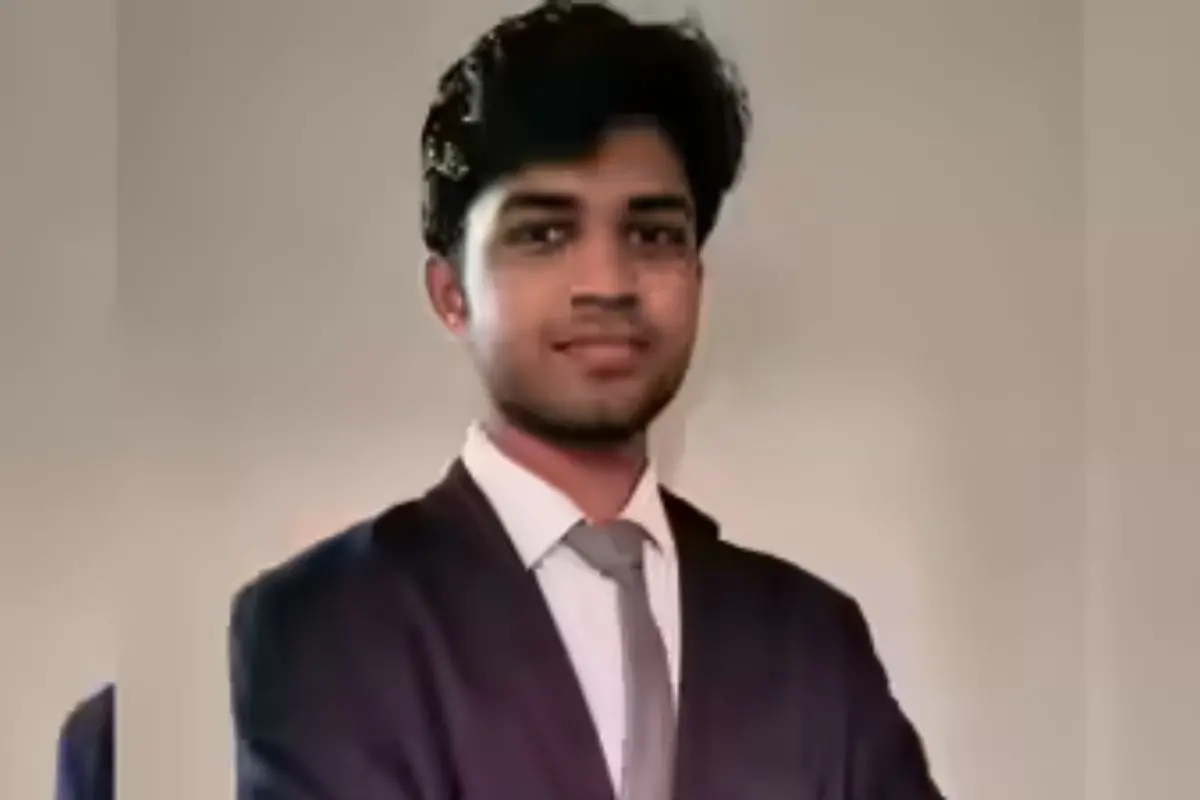 Saketh Sreenivasaiah (22).