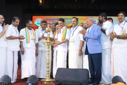 ലോകം കണ്ട ഏറ്റവും വലിയ കൊള്ള നടന്നത് ശബരിമലയിൽ- അഡ്വ. പഴകുളം മധു
