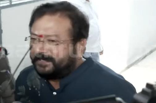 https://img.mathrubhumi.com/view/acePublic/alias/contentid/1p8mheheqw6av4ylz57/0/jayaram-png.jpg?w=900