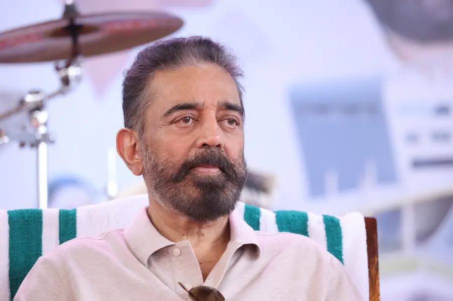 പ്രദർശനത്തിനിടെ സ്ക്രീൻ നിശ്ചലമായി, ‘ഇത് സെൻസർ ചെയ്തതാണോ’ എന്ന് പരിഹസിച്ച് കമൽ ഹാസൻ
