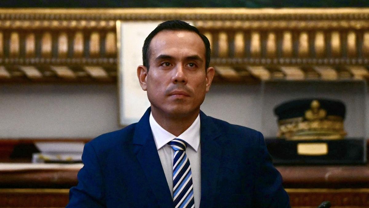 Peru’s interim president impeached just four months into term amid graft charges