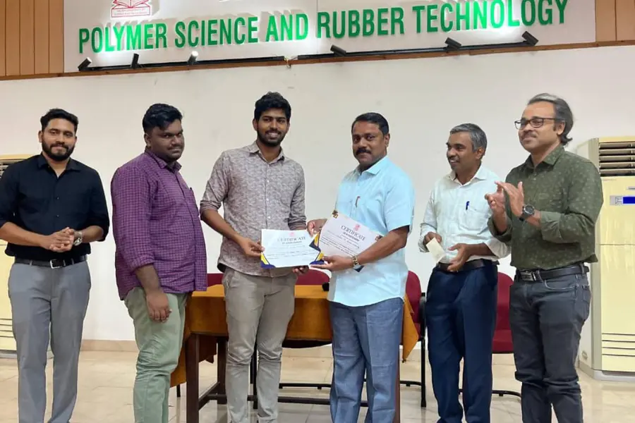 അഖില കേരള ക്വിസ് മത്സരത്തിൽ കേരള സർവ്വകലാശാല വിദ്യാർഥികൾ വിജയികളായി