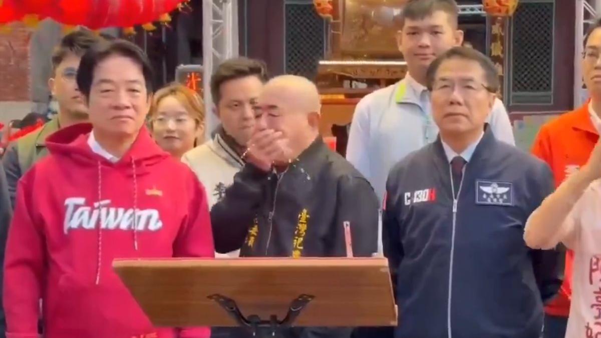 Viral video shows priest falling ill, vomiting on Taiwan President Lai at temple event | WATCH
