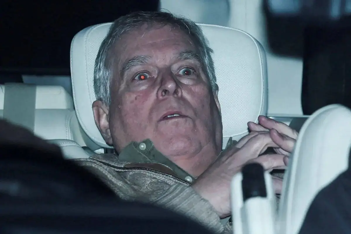 Former Prince Andrew being released from custody | Photo: X