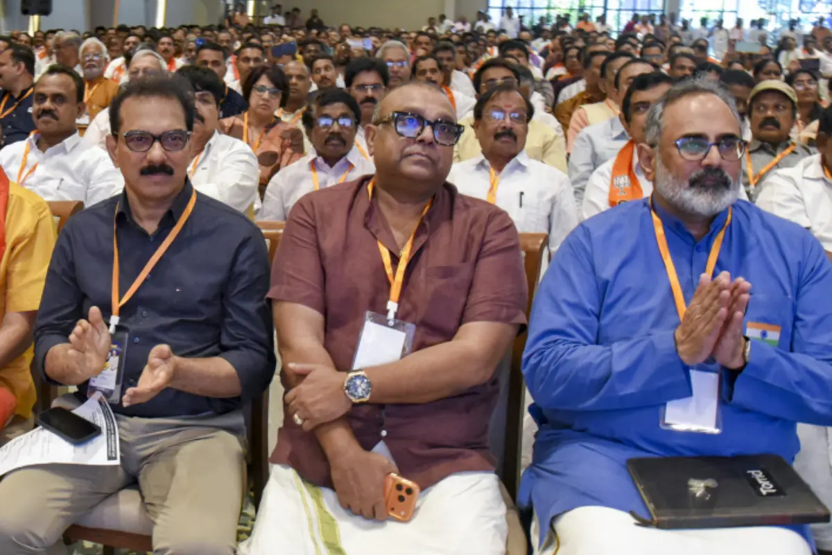സാബു എം. ജേക്കബ്, തുഷാര്‍ വെള്ളാപ്പള്ളി, രാജീവ് ചന്ദ്രശേഖര്‍ | Photo: PTI