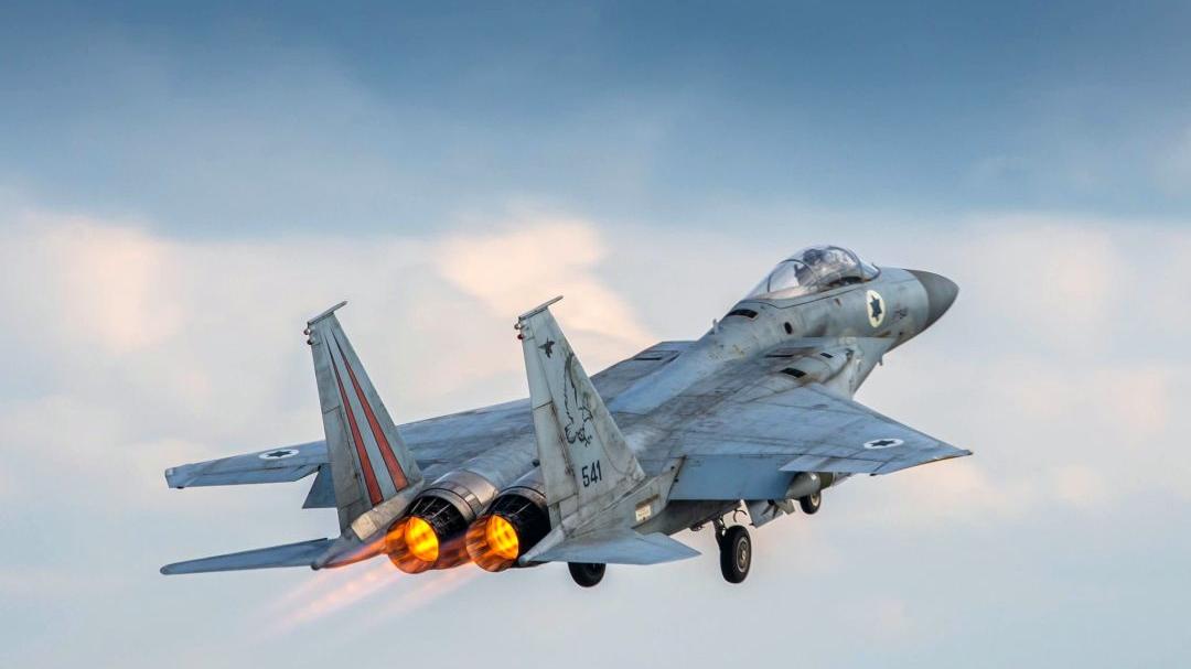 Major Israeli strikes in Lebanon’s Bekaa, Ain al-Helweh; at least 8 killed