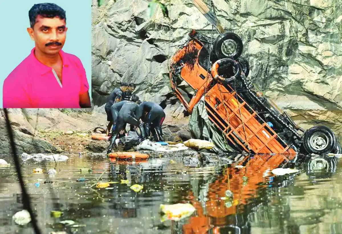 കരിങ്കൽ ക്വാറിയിൽനിന്ന് ക്രെയിൻ ഉപയോഗിച്ച് പുറത്തെടുത്ത ലോറിയിൽനിന്ന് മുസ്തഫയുടെ മൃതദേഹം സ്കൂബ ഡൈവർമാർ ചേർന്ന് ലോറിയുടെ കാബിൻ പൊളിച്ച് പുറത്തെടുത്തപ്പോൾ, ഇൻസൈറ്റിൽ മരിച്ച മുസ്തഫ
