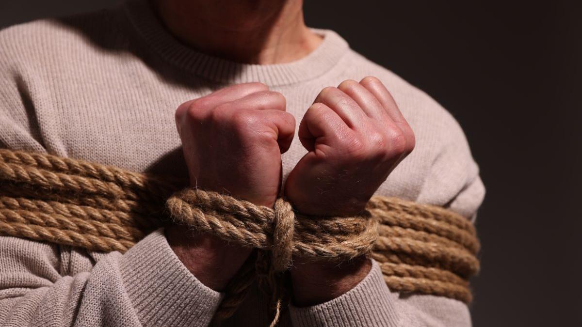 Armed men kidnap nine Sindh workers from construction sites in Balochistan