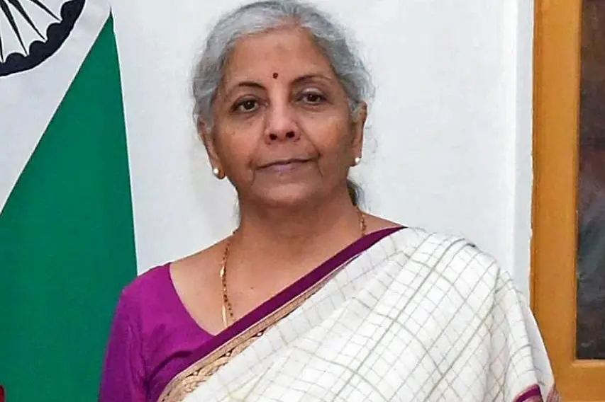 സ്വർണവില; നിലവിലെ സാഹചര്യം ആശങ്കാജനകമല്ലെന്ന് ധനമന്ത്രി,'ഞങ്ങൾ നിരീക്ഷിച്ച് വരുന്നു'