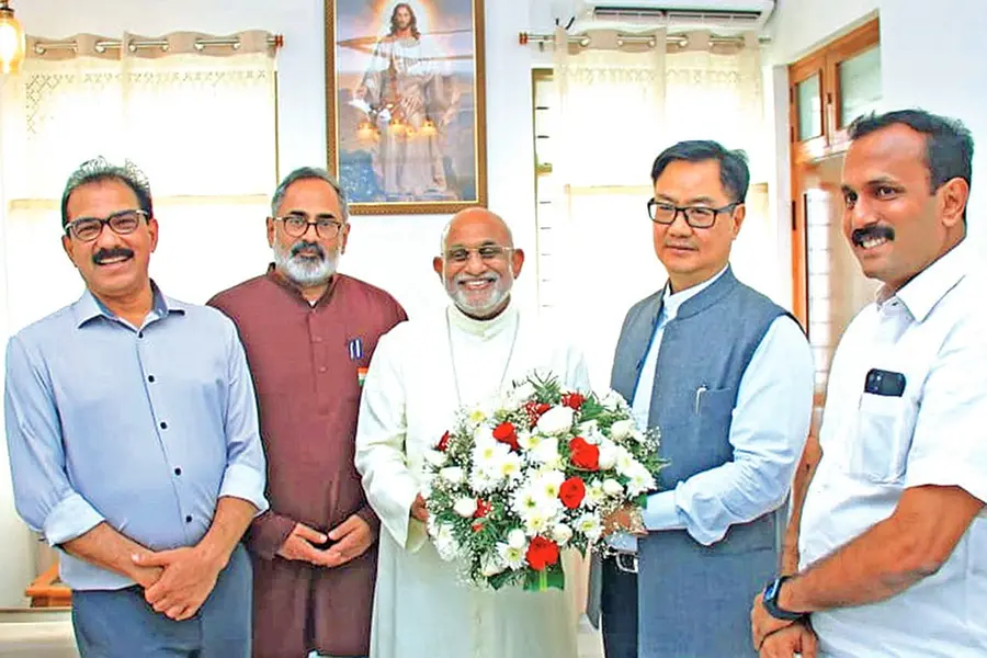 ക്രൈസ്തവർക്ക് സൂക്ഷ്മ ന്യൂനപക്ഷപദവി നൽകുന്നത് കേന്ദ്രസർക്കാർ അനുഭാവപൂർവം പരിഗണിക്കും– കേന്ദ്രമന്ത്രി