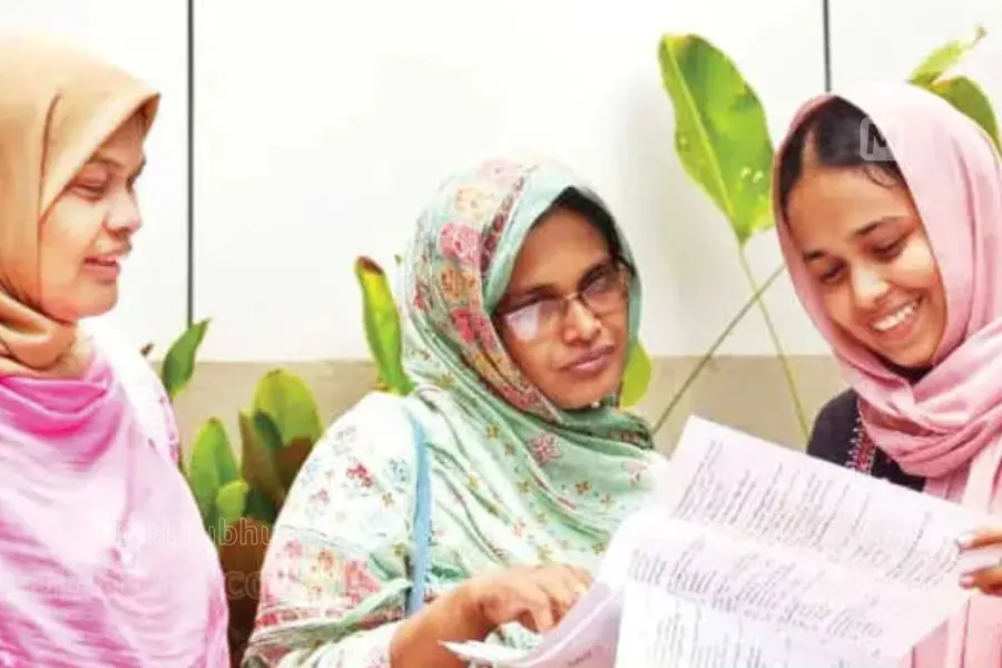 Teachers’ family and daughter take K-TET together in Kerala after Supreme Court ruling