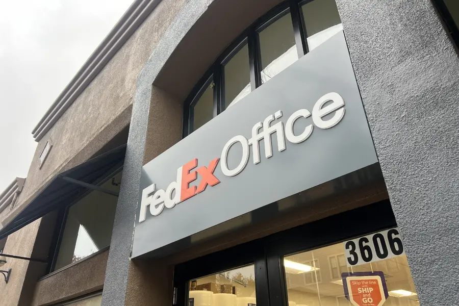 FedEx