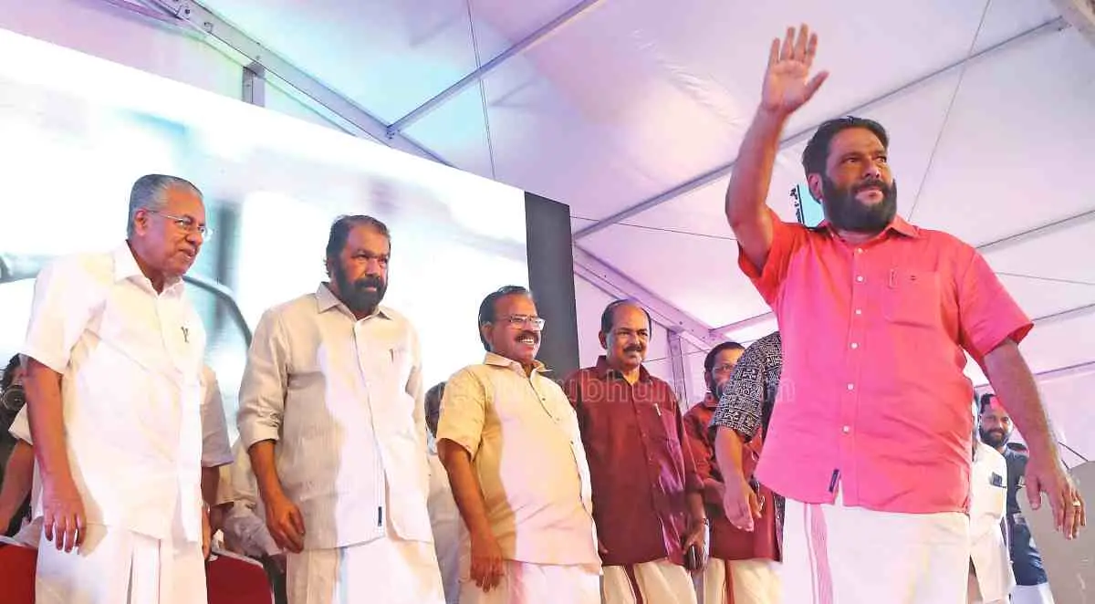വി.ജോയ്, മുഖ്യമന്ത്രി പിണറായി വിജയന്‍, വി.ശിവന്‍കുട്ടി തുടങ്ങിയന തോക്കള്‍ |ഫോട്ടോ:മാതൃഭൂമി