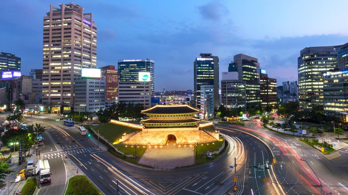 South Korea to offer long-term visas, widen regional flight access