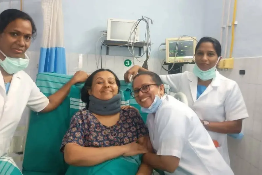 ഐസിയുവിൽ വീണാ ജോർജിനൊപ്പം ഫോട്ടോ; ആരോഗ്യപ്രവർത്തകർക്കെതിരേ നടപടി ഉണ്ടായേക്കും