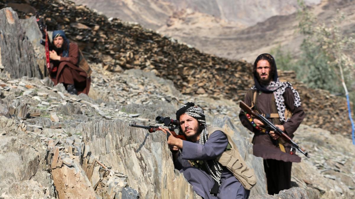 Russia steps in: Moscow moves to broker peace as Pakistan, Afghanistan enter all-out war