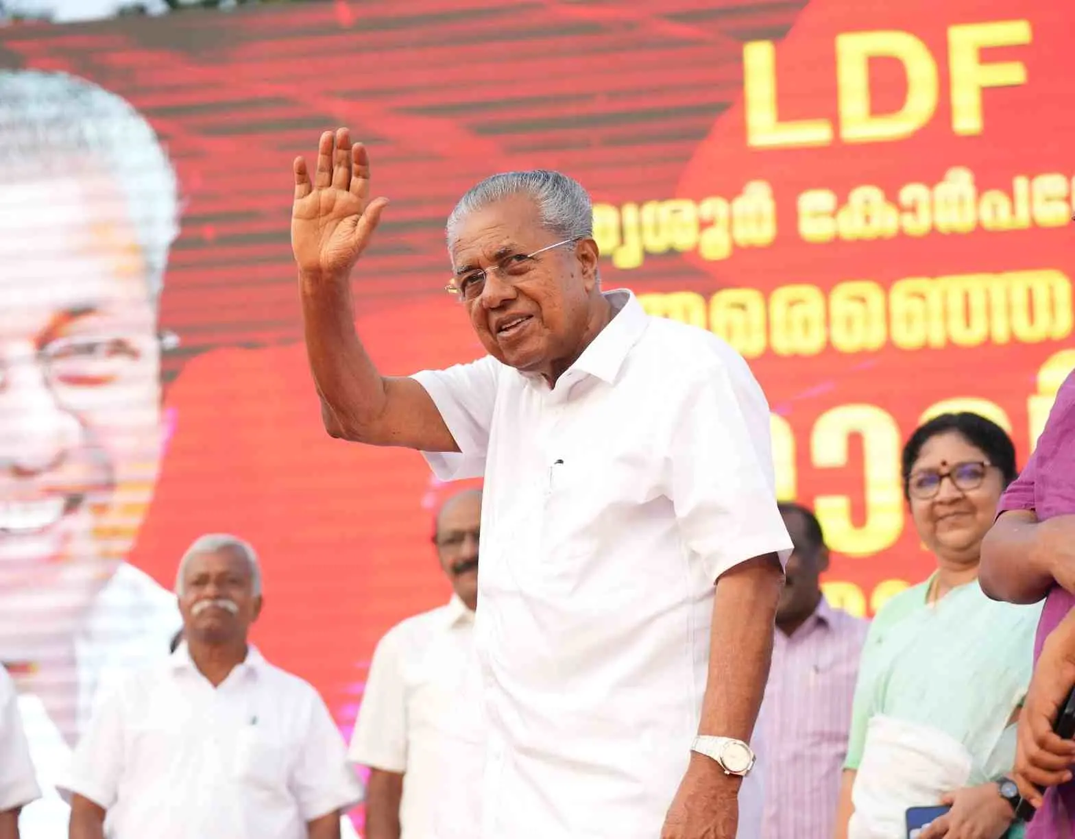 മുഖ്യമന്ത്രി പിണറായി വിജയന്‍