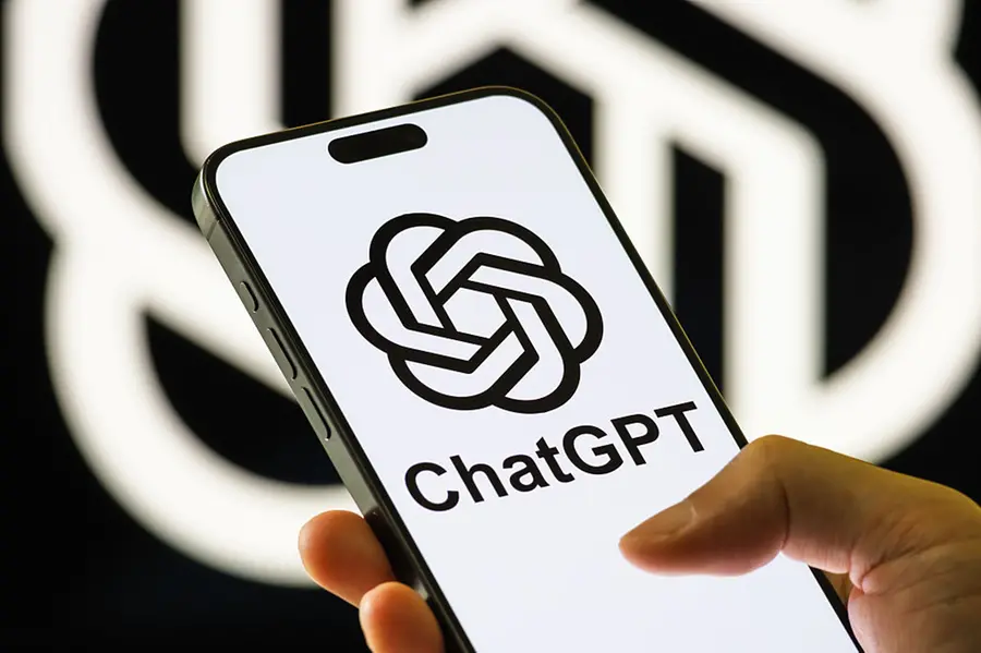 OpenAI ട്രാക്ക് മാറ്റിപ്പിടിക്കുന്നു; ChatGPTയിൽ നോട്ടി ചാറ്റും ഇറോട്ടിക്ക മോഡും അവതരിപ്പിച്ചേക്കും
