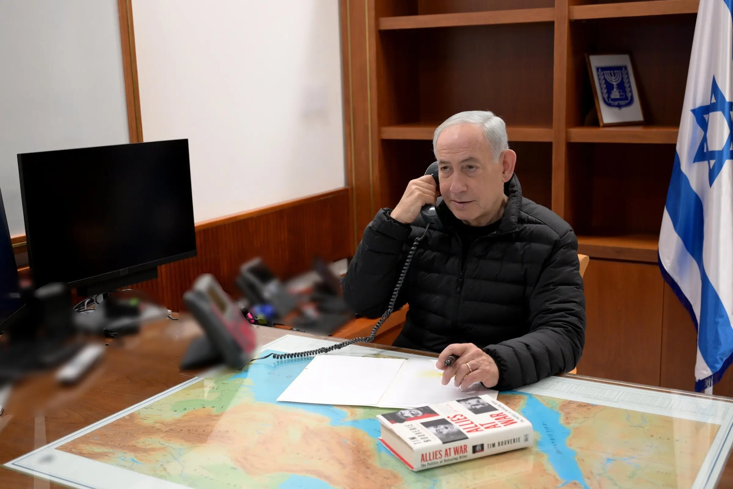 Israeli Prime Minister Benjamin Netanyahu in a telephonic conversation with US President Donald Trump | Photo: @IsraeliPM_heb on X