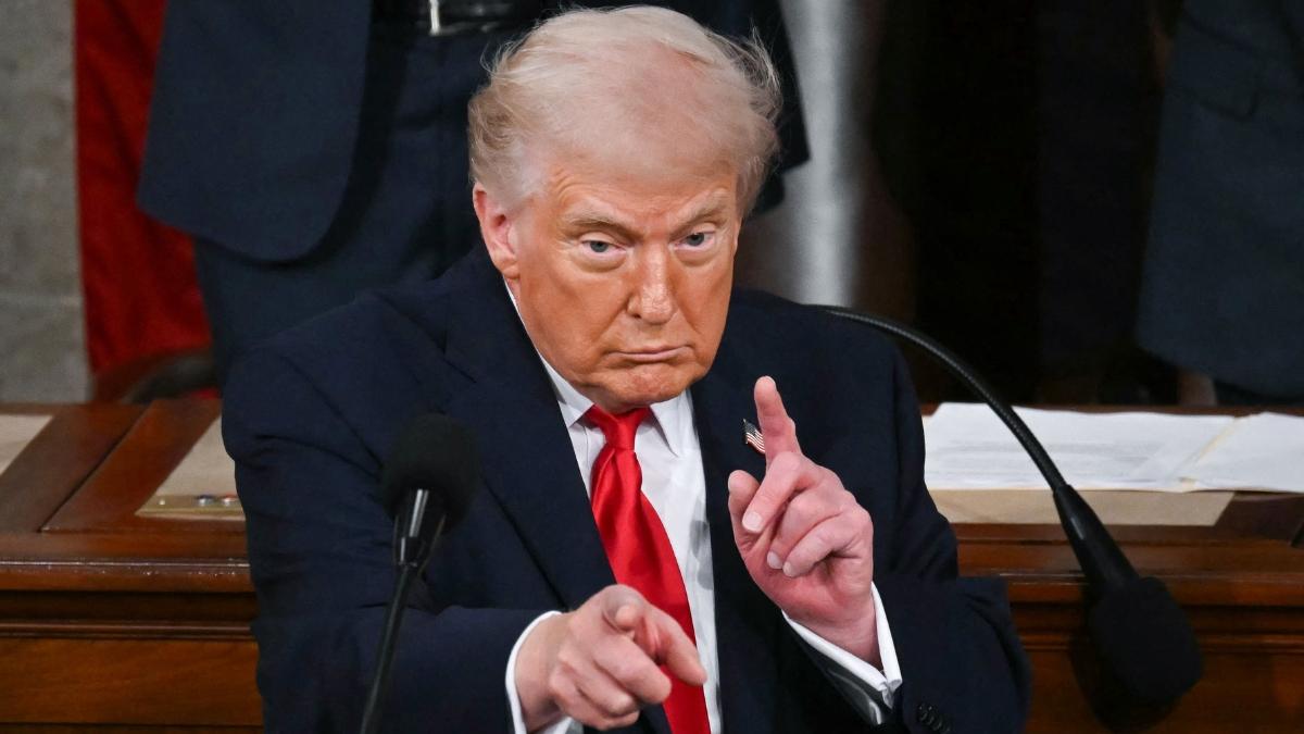 Brace for a roller-coaster ride as India caught in the crossfire